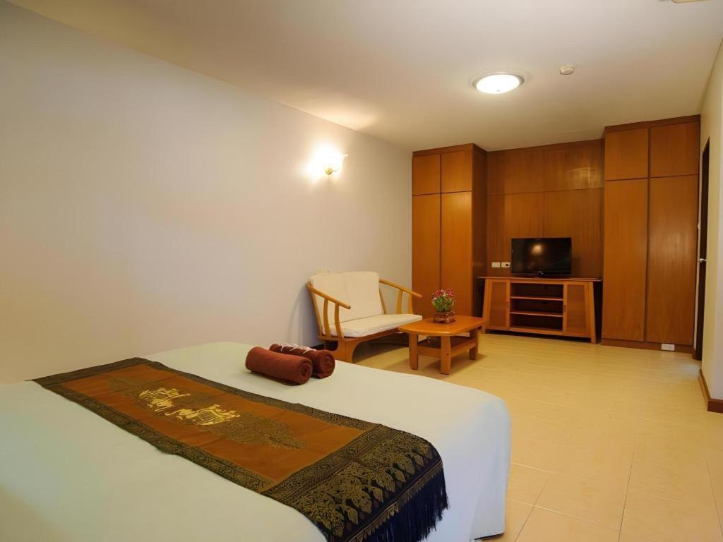 Diamond City Place Hotel Pattaya Exterior photo