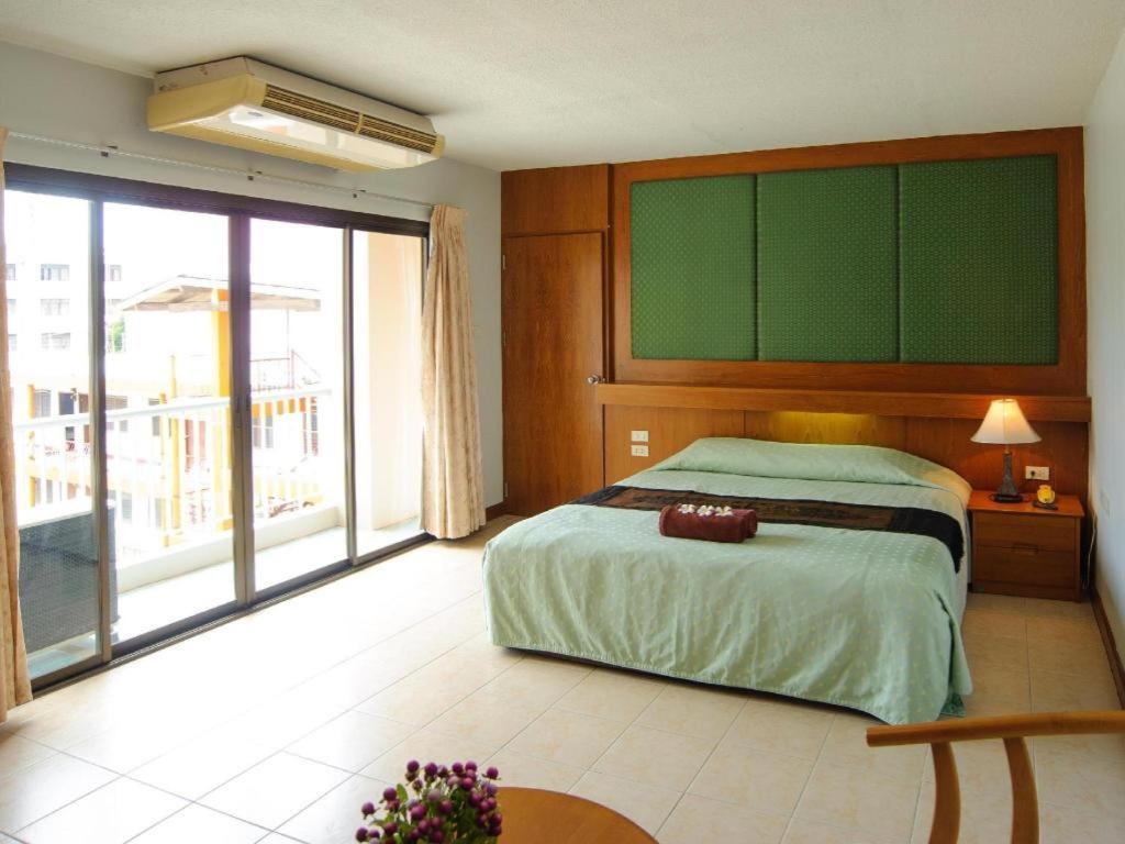 Diamond City Place Hotel Pattaya Exterior photo